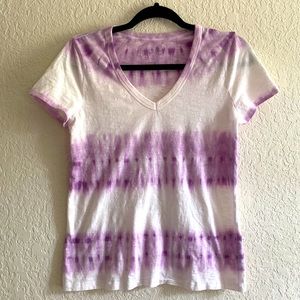 T-shirt tie-dye